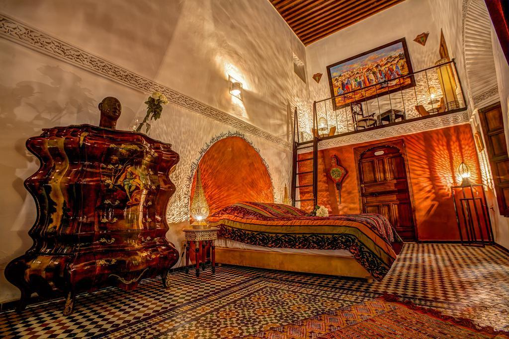 Riad Almaz Fès Rum bild