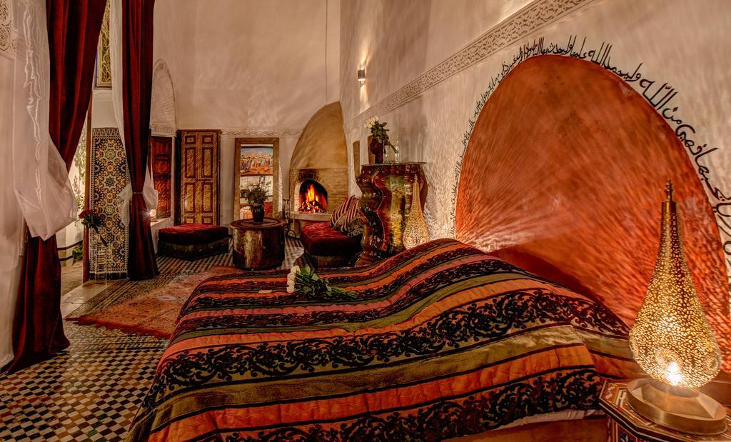 Riad Almaz Fès Rum bild